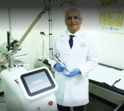 Dr. Mahaveer Mehta Senior Dermatologist