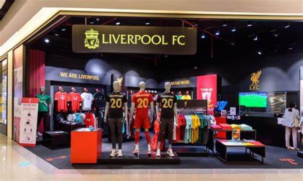 Liverpool FC Store - Mall Of The Emirates