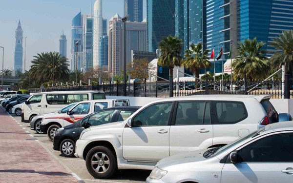 Dubai Design District, Free Parking