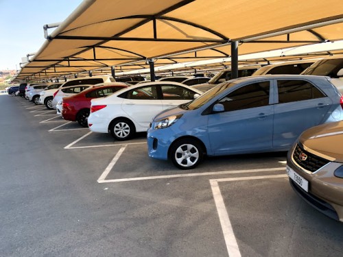 Dubai Trade Center Parking