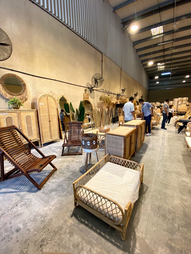 The Attic (Furniture Stores ) in Palm Jumeirah Get Contact Number, Address, Reviews, Rating