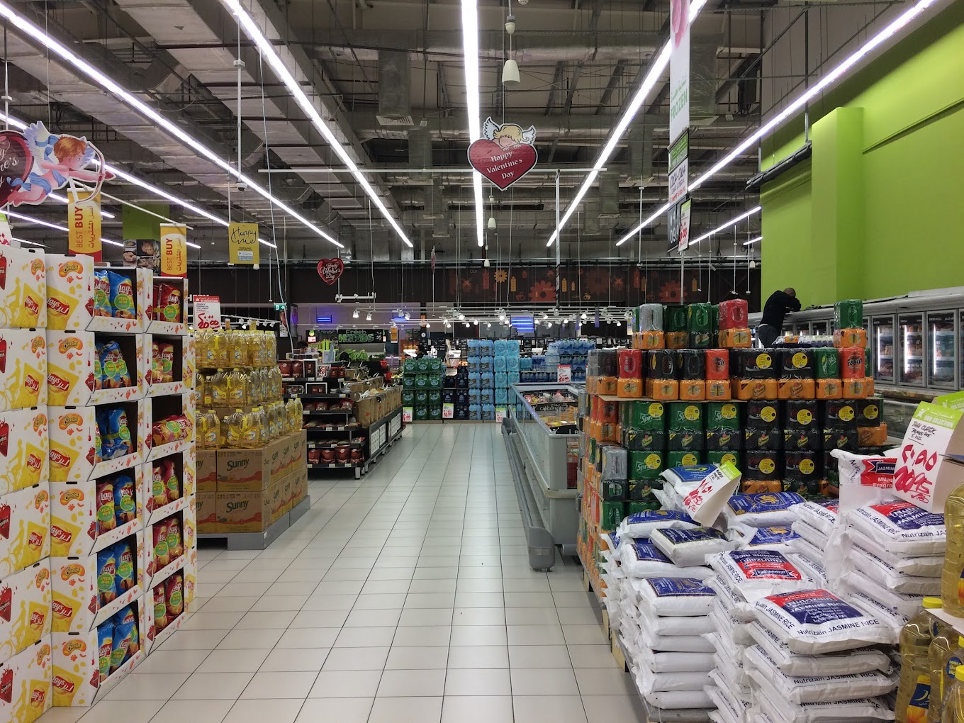 Carrefour Supermarket - Discovery Gardens (Department Stores) in Dubai ...