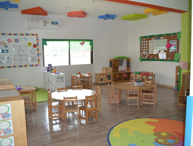 Le Petit Poucet Nursery (Kindergarten Schools ) in Dubai | Get Contact ...