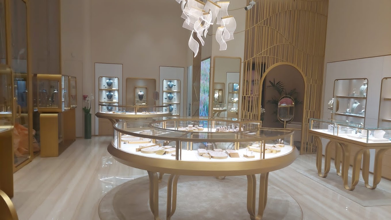 Damas Jewellery Al Wasl Rd (Diamond) in Jumeirah Get Contact Number