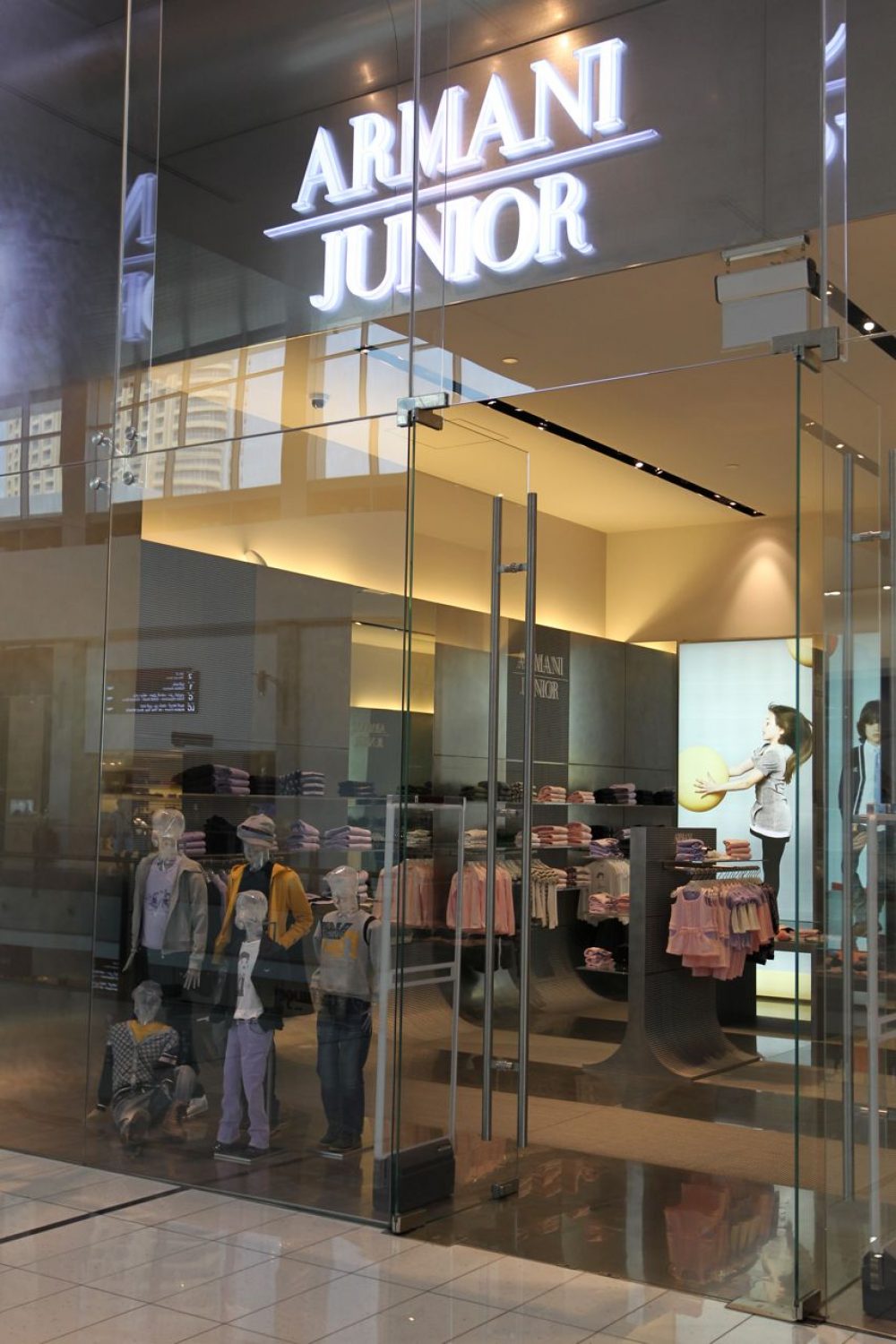 Armani junior shop outlet on line