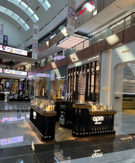 APM Monaco Dubai Mall Corner Kiosk Costume Jewellery Shops in