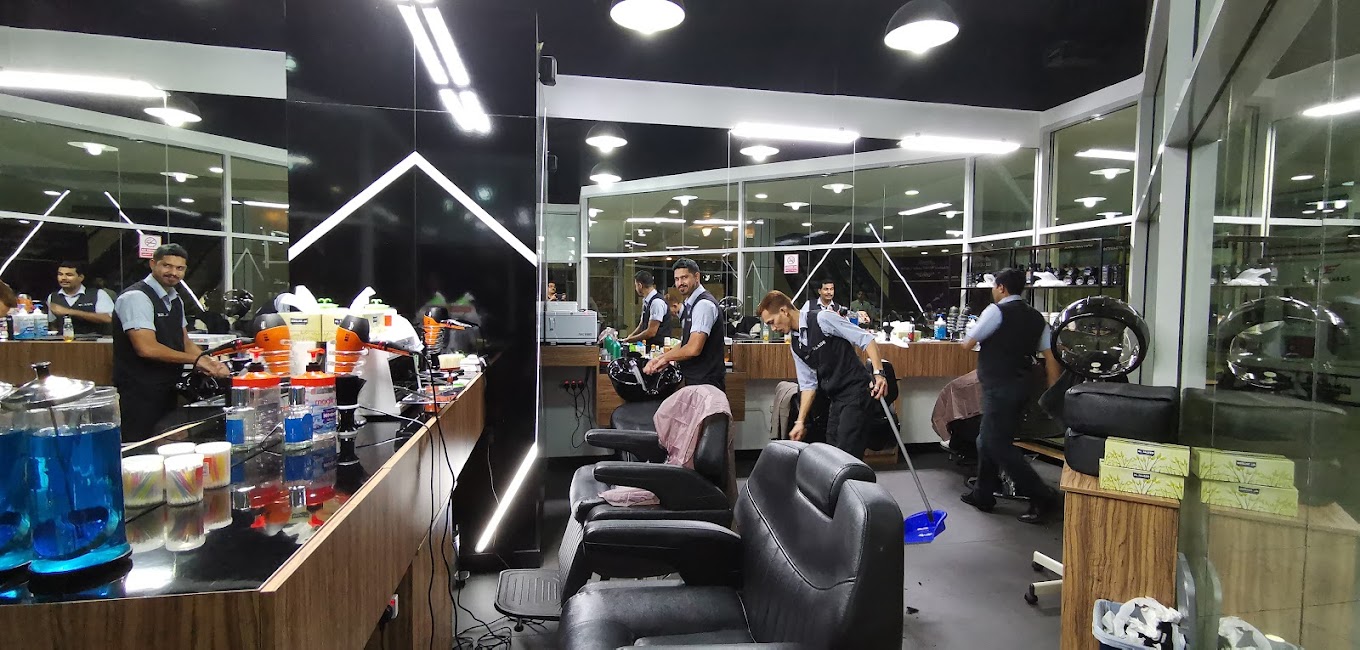 Blade Gents Salon (Hairdressers) in Dubai Get Contact Number, Address