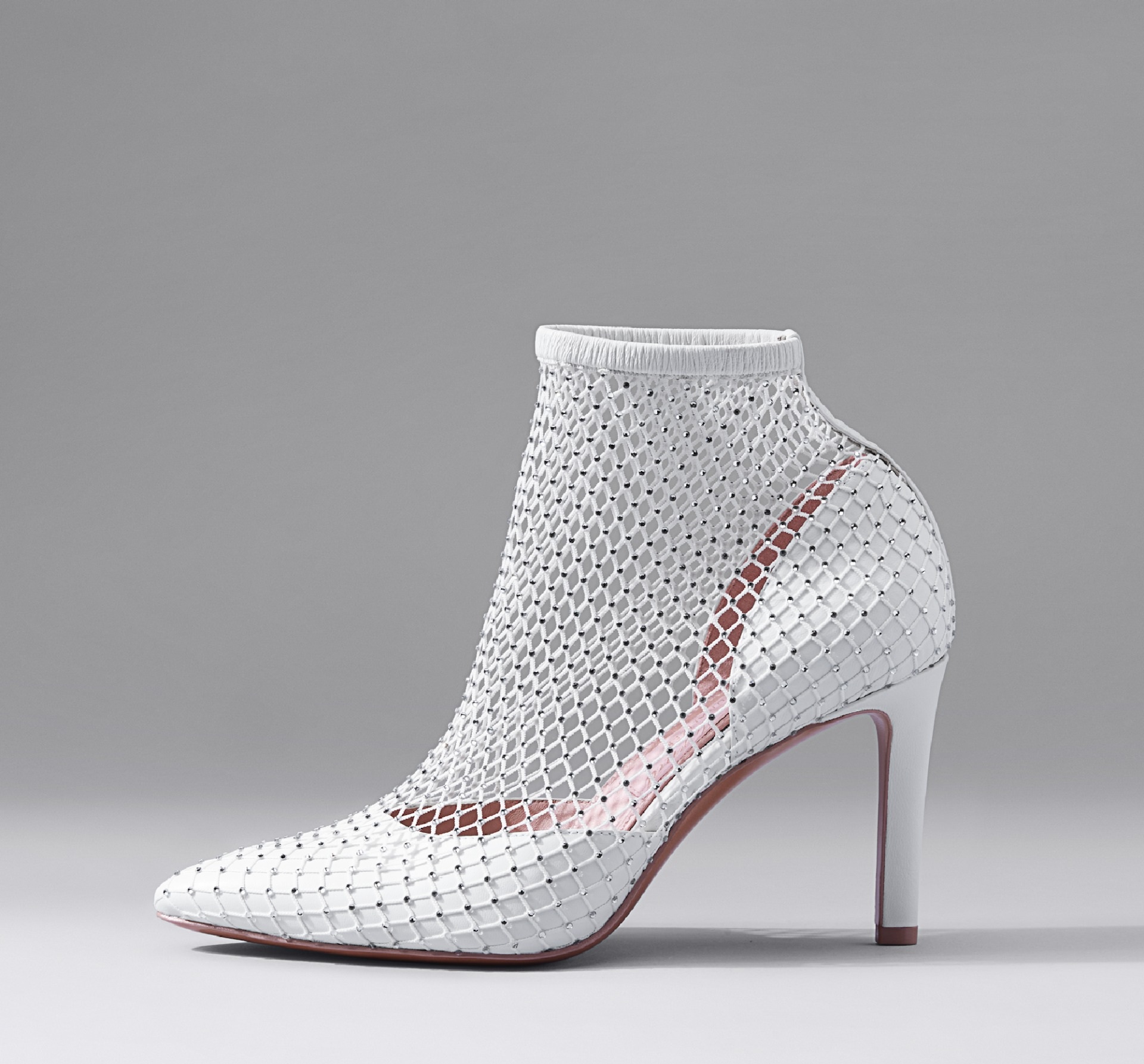 Naturalizer Al Rashidiya (Footwear Stores ) in Dubai Get Contact