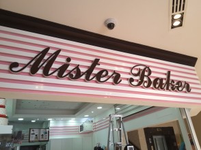 MISTER BAKER
